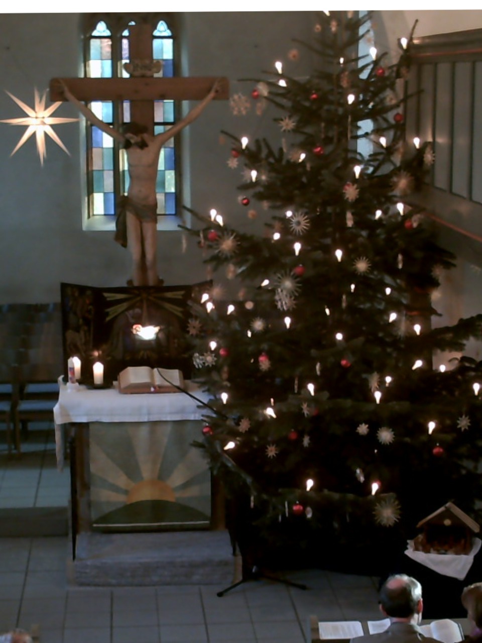 Krippe und Kreuz - 2012 - Clemenskirche - Oferdingen